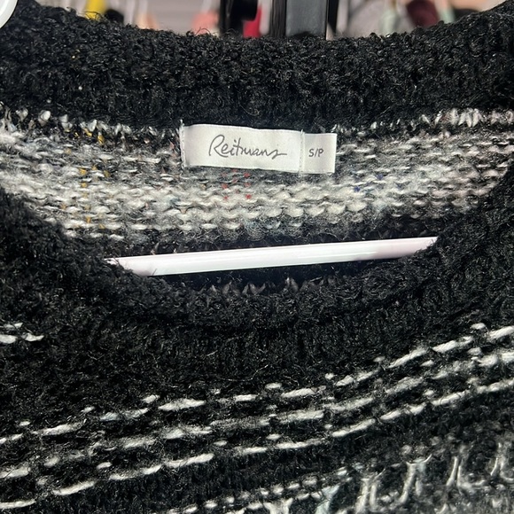 REITMANS Fuzzy Black Knit Sweater Oversize Small Cable Knit Pullover Tied Hem - Picture 3 of 9